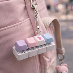 Questsole Clicky Fidget Keychain – Satisfying Mini Keyboard for Stress Relief.